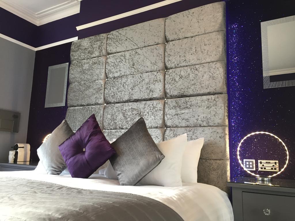 The 25 Boutique - Adults Only Couette-café