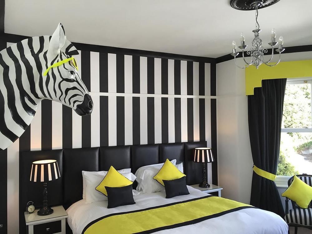 The 25 Boutique - Adults Only Couette-café